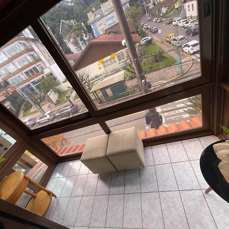 Apartamento Para 9 Pessoas - Blumenhaus 201 - Uma Quadra Da Rua Coberta! Грамаду Экстерьер фото
